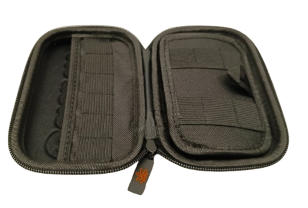 CASE SADHU PEQUENO 14